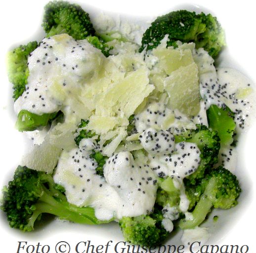 Broccoletti con salsina bianca alla noce moscata 518
