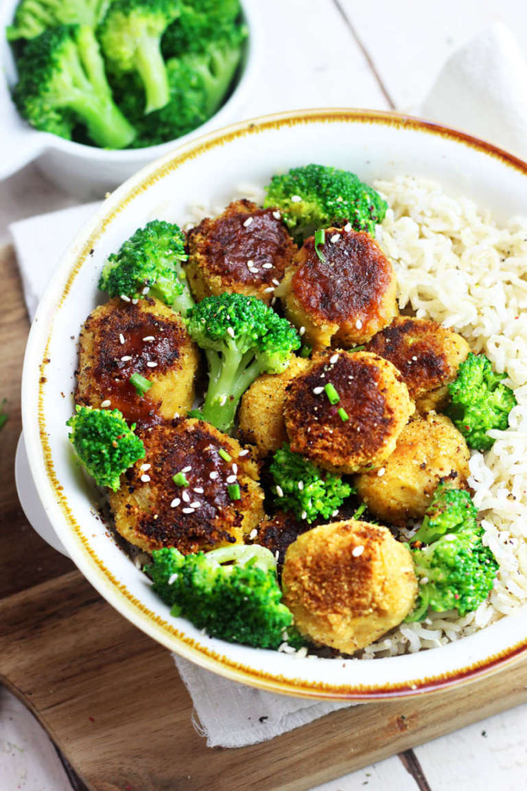 Riso con broccoli e polpette: vegan senza glutine