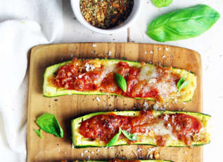 Barchette di zucchine alla pizzaiola
