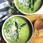 Zuppa vegan di asparagi